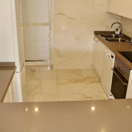 Apartman In El Presidente Side New Golden Mile *