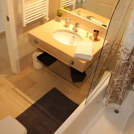 In El Presidente Side New Golden Mile Apartman