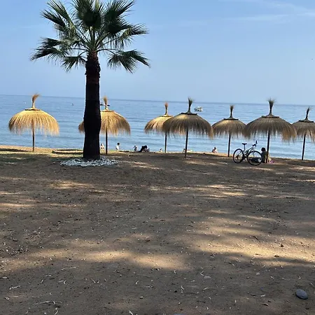 In El Presidente Side New Golden Mile דירה
