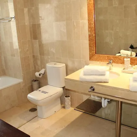 Апартаменти In El Presidente Side New Golden Mile