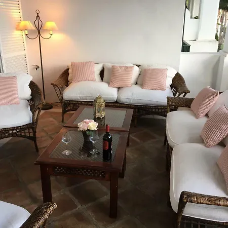 In El Presidente Side New Golden Mile Естепона