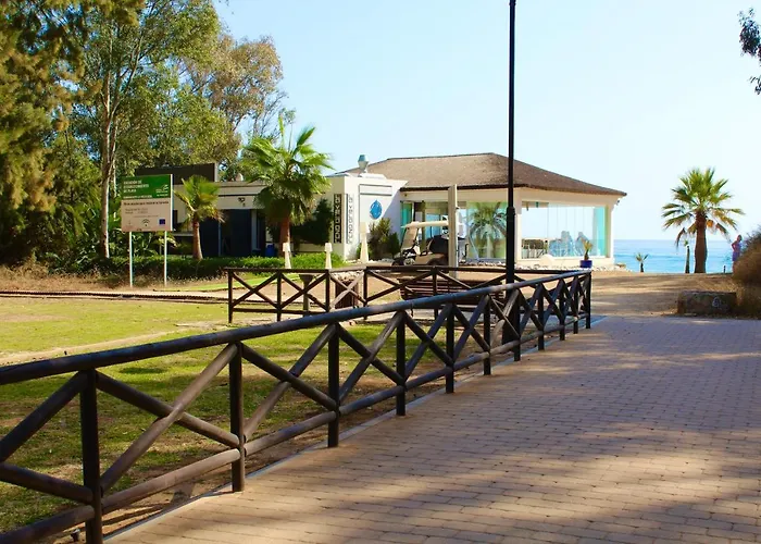 Appartement In El Presidente Side New Golden Mile Estepona