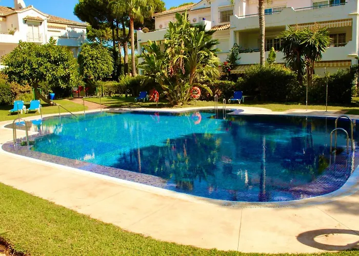 In El Presidente Side New Golden Mile Estepona