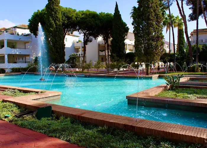 Appartement In El Presidente Side New Golden Mile *