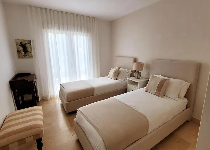 In El Presidente Side New Golden Mile Appartement *