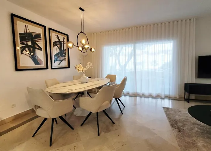 In El Presidente Side New Golden Mile * Estepona