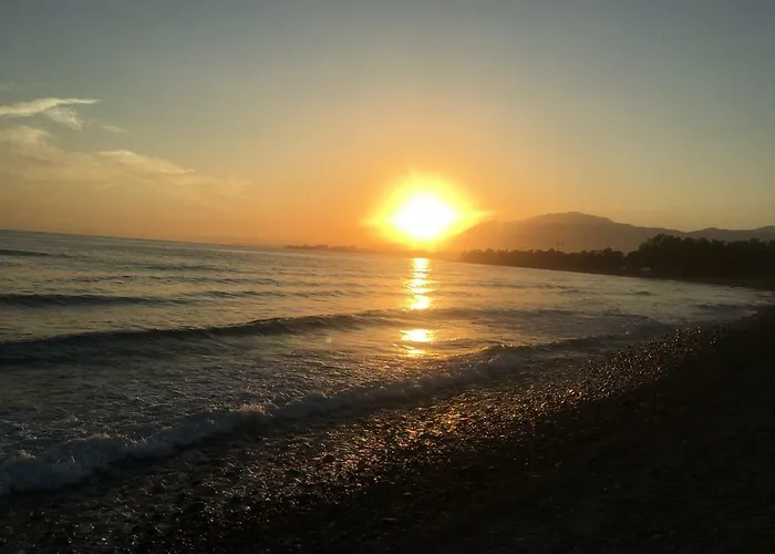 In El Presidente Side New Golden Mile Estepona